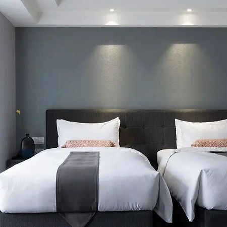 Holz Hotel Шеньян Экстерьер фото